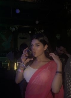 Anjali - escort in Bangalore Photo 3 of 5