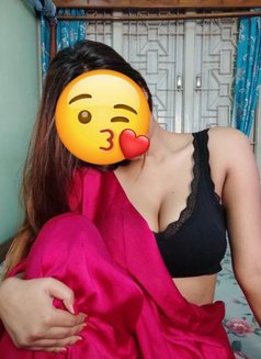 Housewife Anjali - escort in Gurgaon Photo 2 of 6