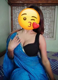 Housewife Anjali - escort in Gurgaon Photo 6 of 6
