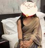 Anjali Escort My Self - puta in Ernakulam Photo 1 of 3