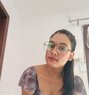 Anjali - puta in Bangalore Photo 2 of 4
