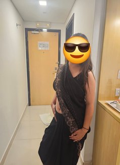 Anjali 18 years old Indian model - escort in Dubai Photo 3 of 9