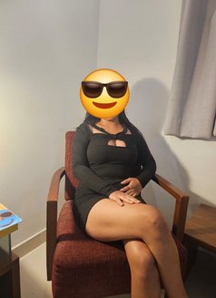 Anjali 18 years old Indian model - escort in Dubai Photo 9 of 9