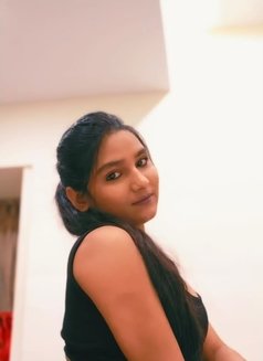 Anjali - escort in Kolkata Photo 2 of 4