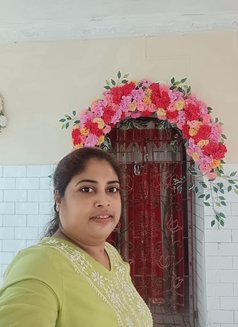 Anjali only video call service - escort in Kolkata Photo 2 of 7