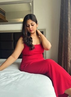 Anjali - escort in Mumbai Photo 1 of 1