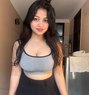 Anjali - puta in Noida Photo 1 of 3