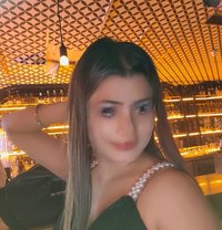 Anjali - puta in Pune Photo 1 of 4