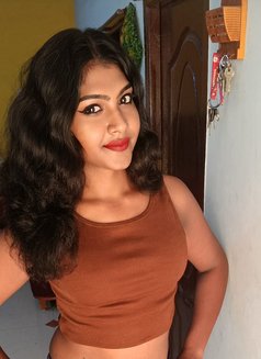 Anjali - Acompañantes transexual in Chennai Photo 4 of 5
