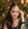 Sakshi Patel Ahmedabad Escort Service - Agencia de putas in Ahmedabad Photo 1 of 10