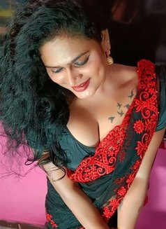 Anjali Meera - Transsexual escort in Chennai Photo 3 of 5