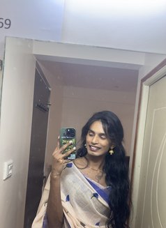 Anjali Papa here - Acompañantes transexual in Hyderabad Photo 4 of 4