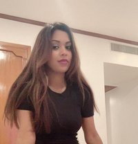 Anjali Patil Real Meet - puta in Mumbai Photo 1 of 2
