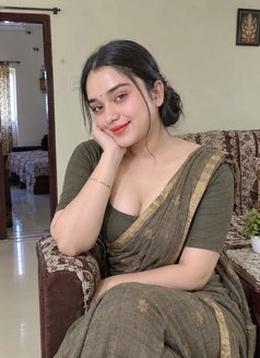 Anjali Reddy Available in This Week Only - puta in Hyderabad Photo 4 of 4