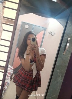 Anjali roy - Transsexual escort in Bangalore Photo 13 of 15