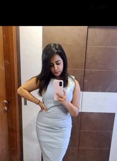 Anjali Sharma - escort in New Delhi Photo 8 of 9