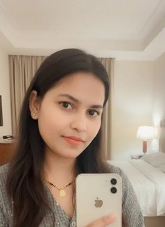 I'M MUSKAN, REAL MEET AND CAM SHOW AVL - escort in Hyderabad Photo 1 of 3
