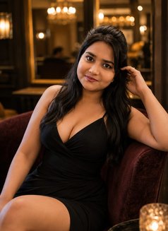 Anjali Singh❣️❣️ - escort in Bangalore Photo 2 of 3