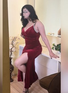 Anjali Singh - puta in Udaipur Photo 4 of 4