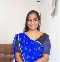 Anjali Tamil Private lady - puta in Abu Dhabi