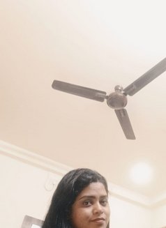 ｡⁠◕⁠‿Anjali Web Cam & real meet ◉⁠‿⁠◉ - puta in Mumbai Photo 1 of 1