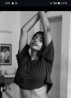 Anjana - escort in Chennai Photo 13 of 16