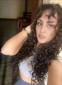 Anjie - escort in Beirut Photo 1 of 9