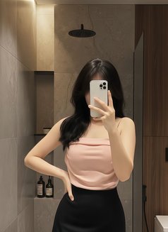 Anjli - escort in Noida Photo 4 of 5