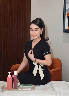 Anjoy new lady here - escort in Riyadh Photo 2 of 5