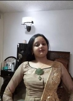 Anjita gawde - puta in Pune Photo 4 of 4
