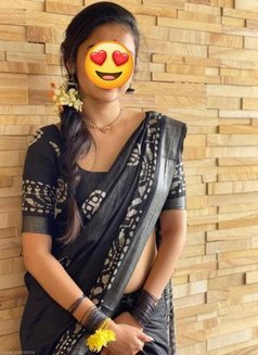 Anju - escort in Muscat Photo 1 of 1