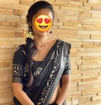 Anju - escort in Muscat