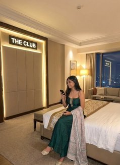 Real Meet and Web Cam Session, escort - puta in Ahmedabad Photo 2 of 5