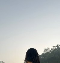 Anju Singh ( Real Meet & Cam Show) - puta in Bangalore