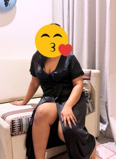 Anju - escort in Dubai Photo 1 of 2