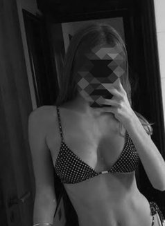 Anki Das Guwahati - escort in Guwahati Photo 2 of 3