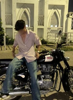 Ankit Das - Male escort in Kolkata Photo 1 of 2