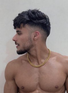 Ankit - Male escort in Ludhiana Photo 2 of 5