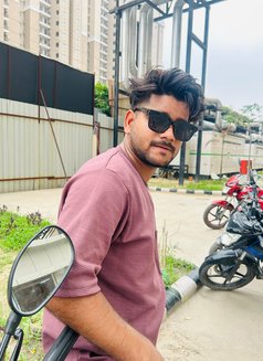 Ankit - Acompañantes masculino in Gurgaon Photo 2 of 3