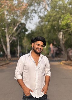 Ankit - Acompañantes masculino in Gurgaon Photo 3 of 3