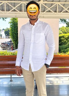 Ankit - Male escort in Mumbai Photo 1 of 4