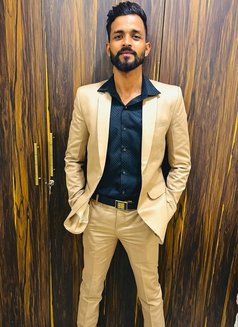 Ankit - Male escort in New Delhi Photo 4 of 4
