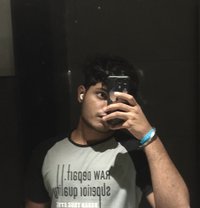 Ankit Tiwari - Acompañantes masculino in Kolhapur