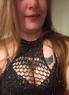 Ankita Arora - escort in New Delhi Photo 12 of 12