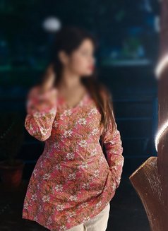 Ankita, Cam & Real Meet - puta in Kolkata Photo 3 of 5