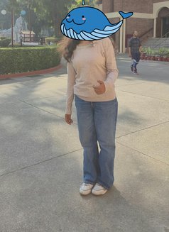 Ankita - puta in New Delhi Photo 2 of 3