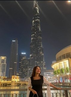 Ankita - puta in Dubai Photo 2 of 4