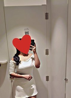 Ankita - puta in Kolkata Photo 2 of 2
