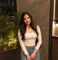 Ankita - puta in Mumbai
