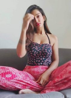 Ankita - puta in Noida Photo 2 of 9